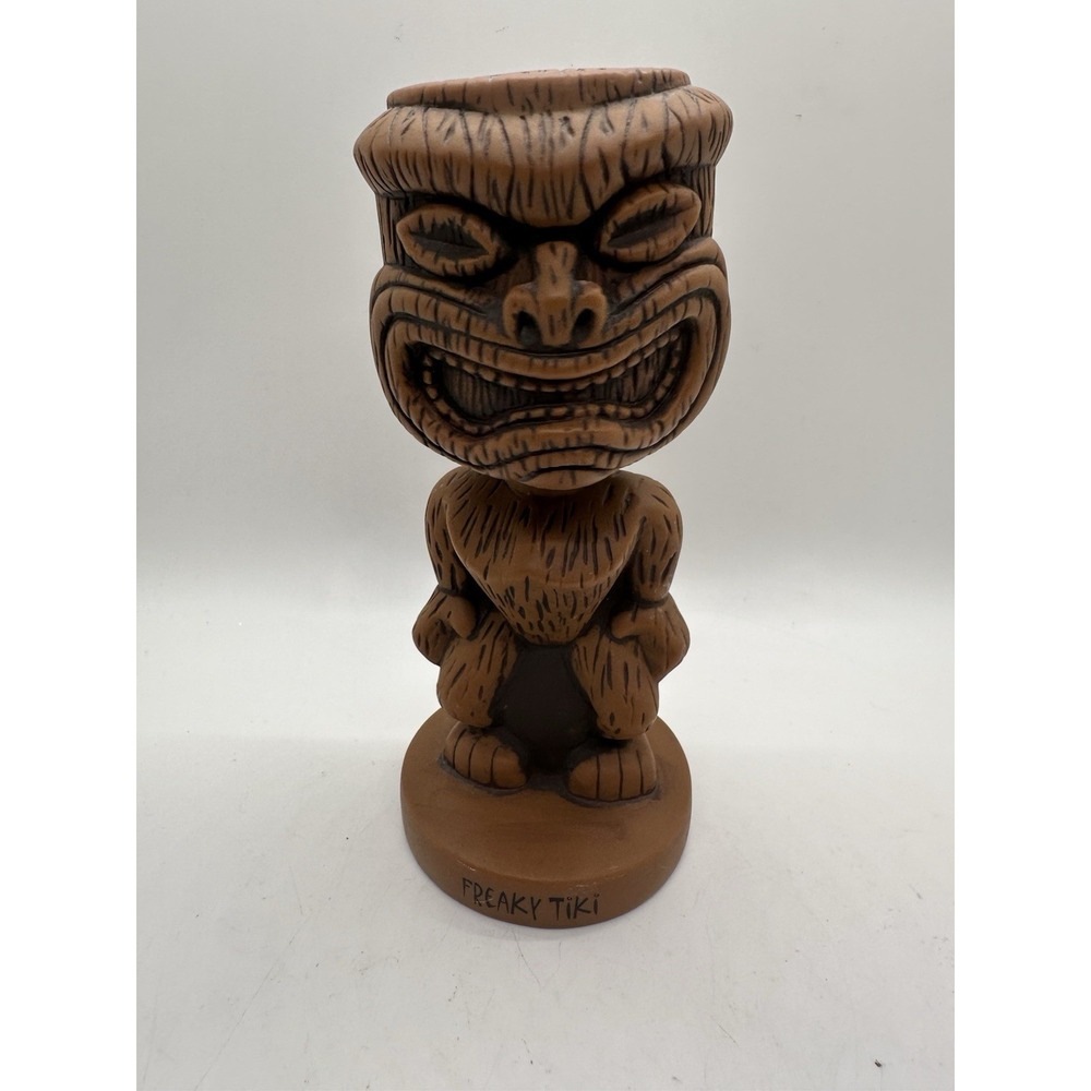 Funko Freaky Tiki Bill is Blitz Champ 2000 Vinyl Figure 6in‎ Rare Collectible